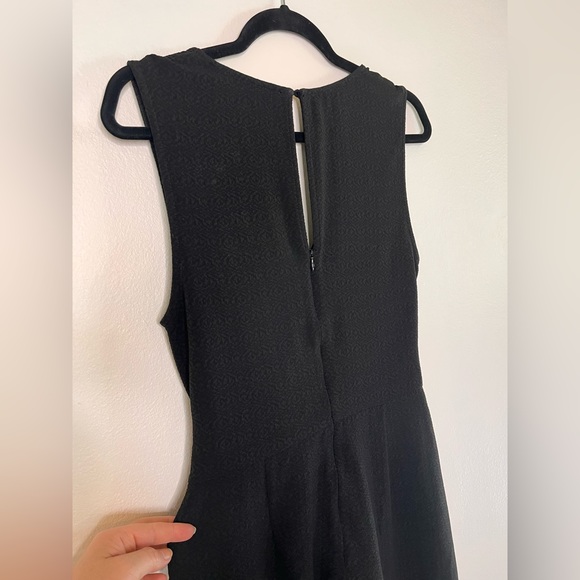 ASTR THE LABEL Tie Front wide Leg Jumpsuit - Picture 10 of 13